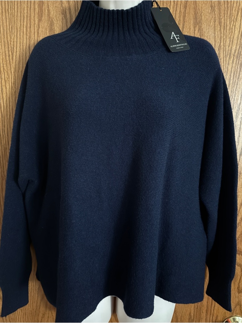 Alpini Knitwear Navy Blue Sweater Long Sleeves Women's Size M NWT Made In Italy